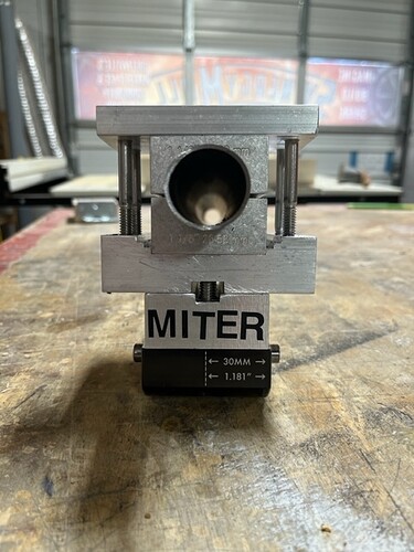 Miter 4