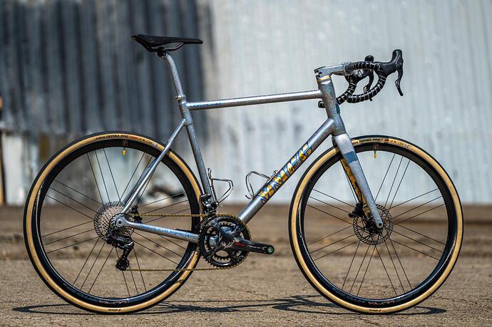 2023-MADE-Bike-Show-Montenegro-Manufacturing-Road-Bike-2